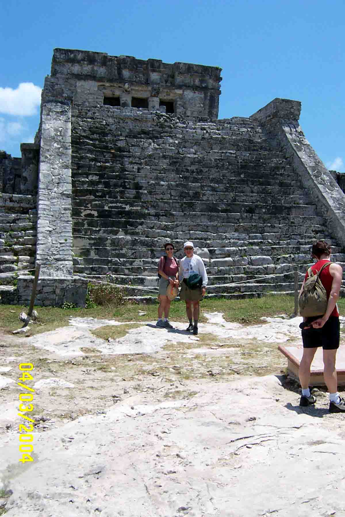MexTulum3.jpg (118481 bytes)